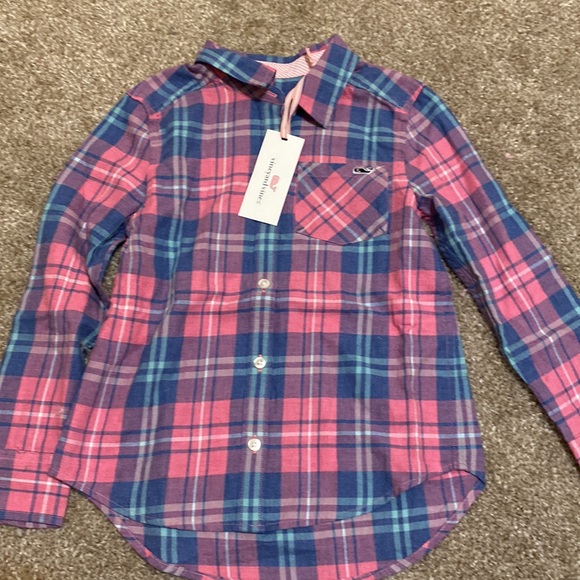 BNWT Vineyard Vines Girls Flannel, size 5 - Picture 2 of 4